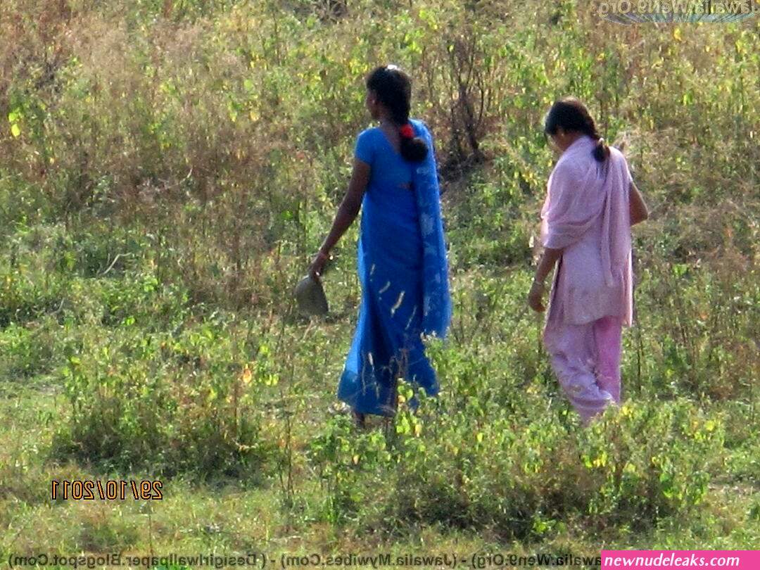 Indian Village Aunty Outdoor Peeing Sex Photos Free New Nude Leaks 